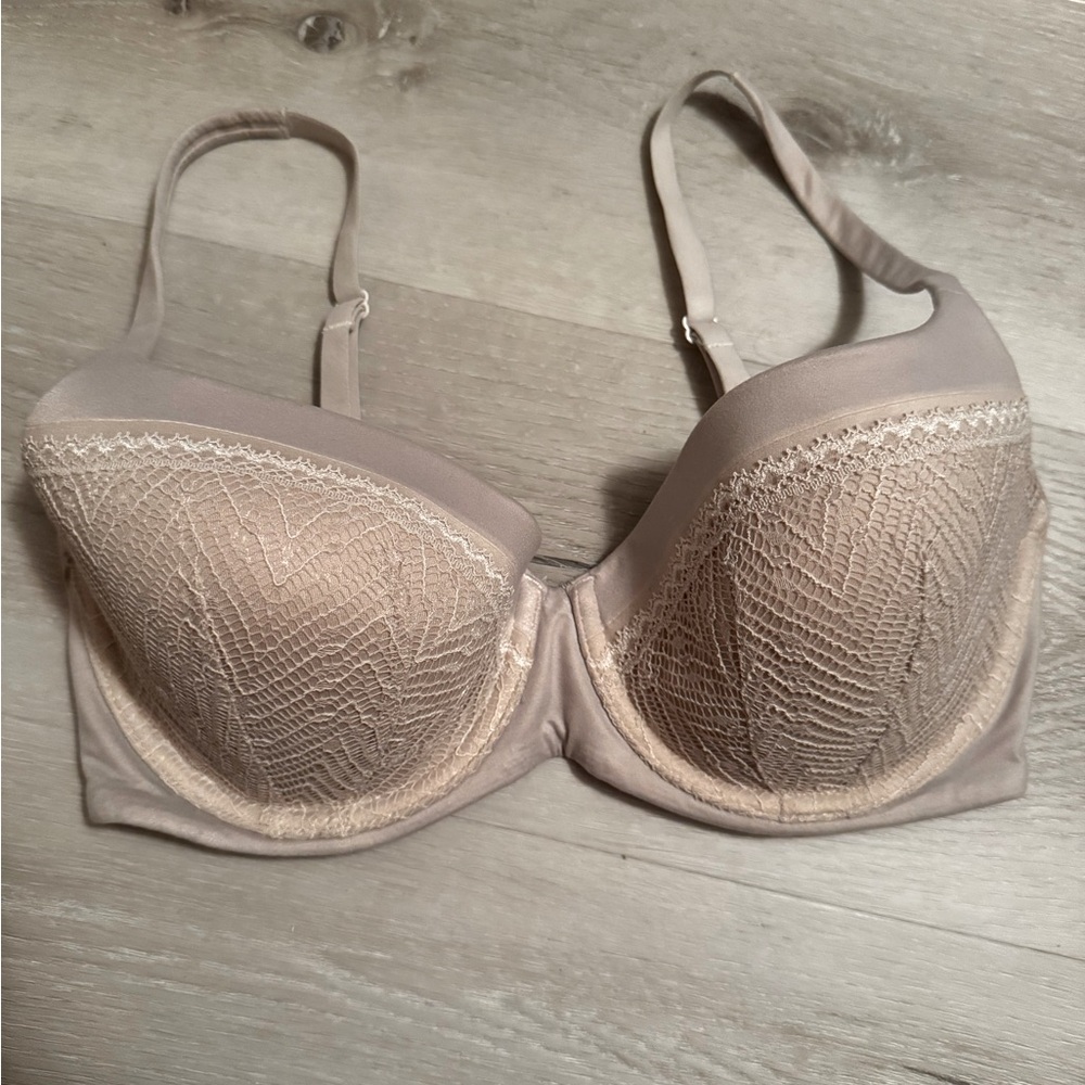 Body by Victoria 32DDD